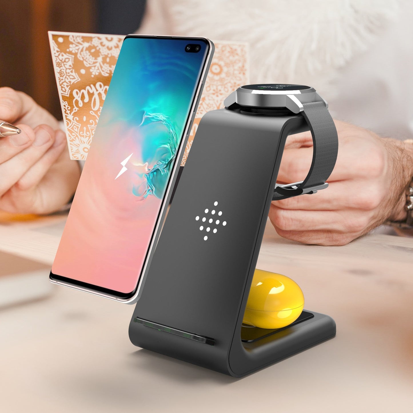 3 In 1 Fast Charging Station Wireless Charger Stand Wireless Quick Charge Dock For Phone Holder ferrersa