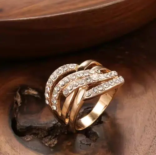 Luxury Women's Rose Gold Plated Teardrop Zircon Statement Ring Elegant Sparkling Crystal Jewelry for Party Trendy Style Gift ferrersa
