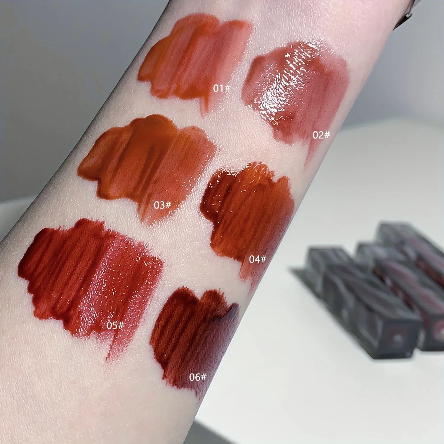 Adorable Bear Mirror Lip Glaze - Long-Lasting, Non-Fading, Hydrating Liquid Lipstick with Watery Texture - Luxurious Glossy Shin ferrersa