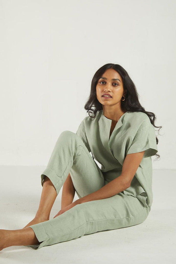 The Daydreams Shirt in Light Olive DC-Reistor