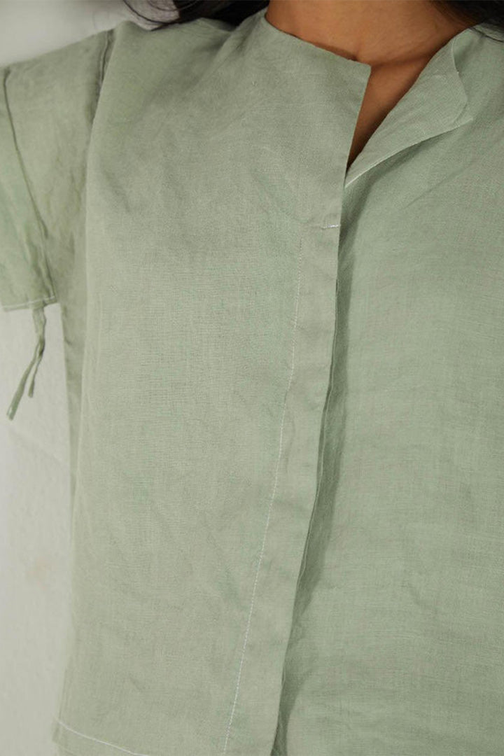 The Daydreams Shirt in Light Olive DC-Reistor